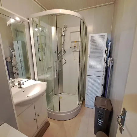 Apartamento Cosy Avec Balcon, Parking Prive, Proche Plage Et Commerces - Fr-1-323-504 Saint-Jean-de-Monts