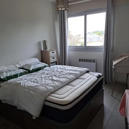 Cosy Avec Balcon, Parking Prive, Proche Plage Et Commerces - Fr-1-323-504 Apartamento